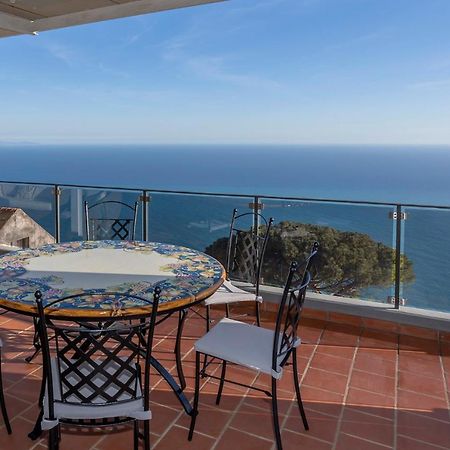 Domus Teresia - Amalfi Coast Apartment Фуроре Екстериор снимка
