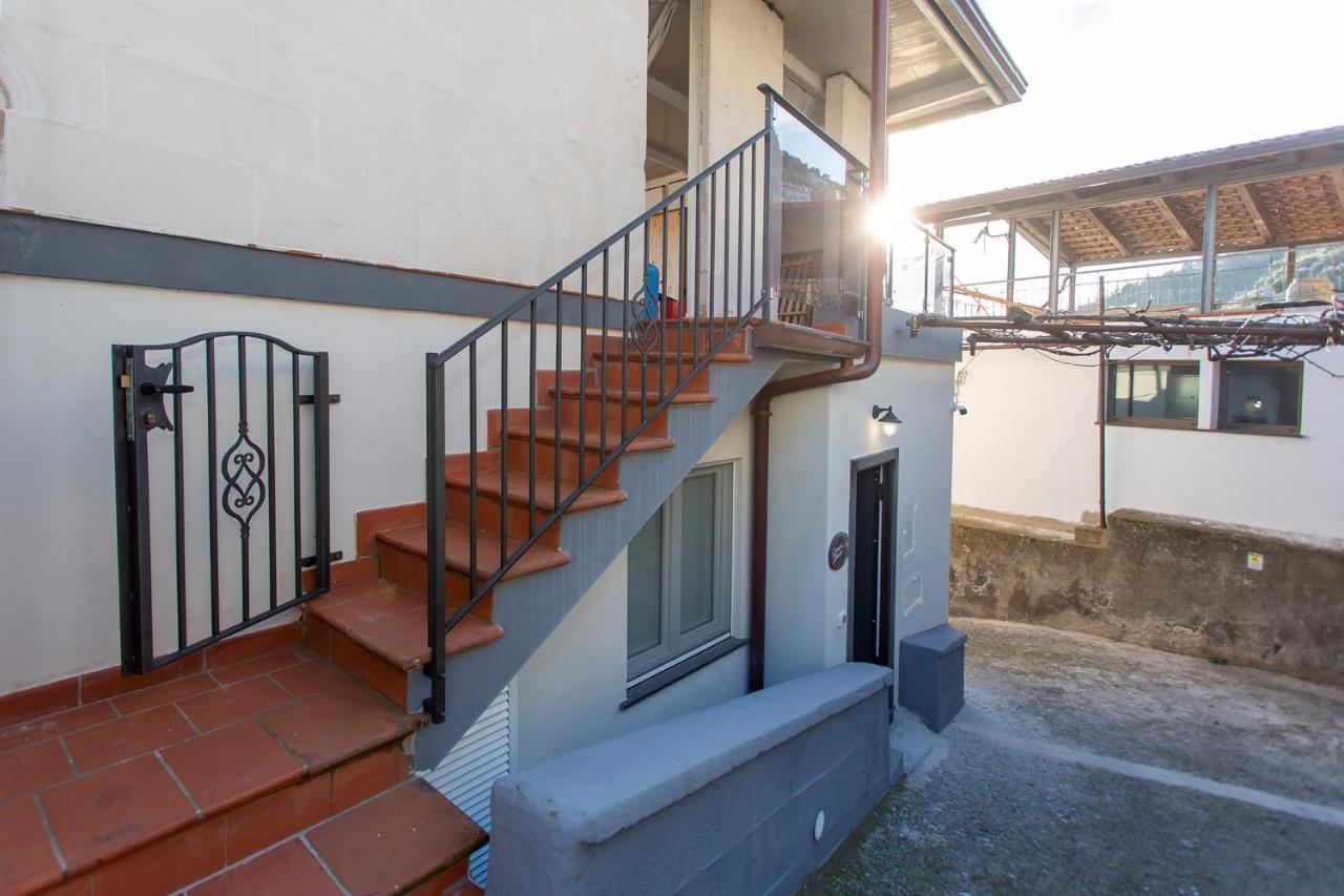 Domus Teresia - Amalfi Coast Apartment Фуроре Екстериор снимка
