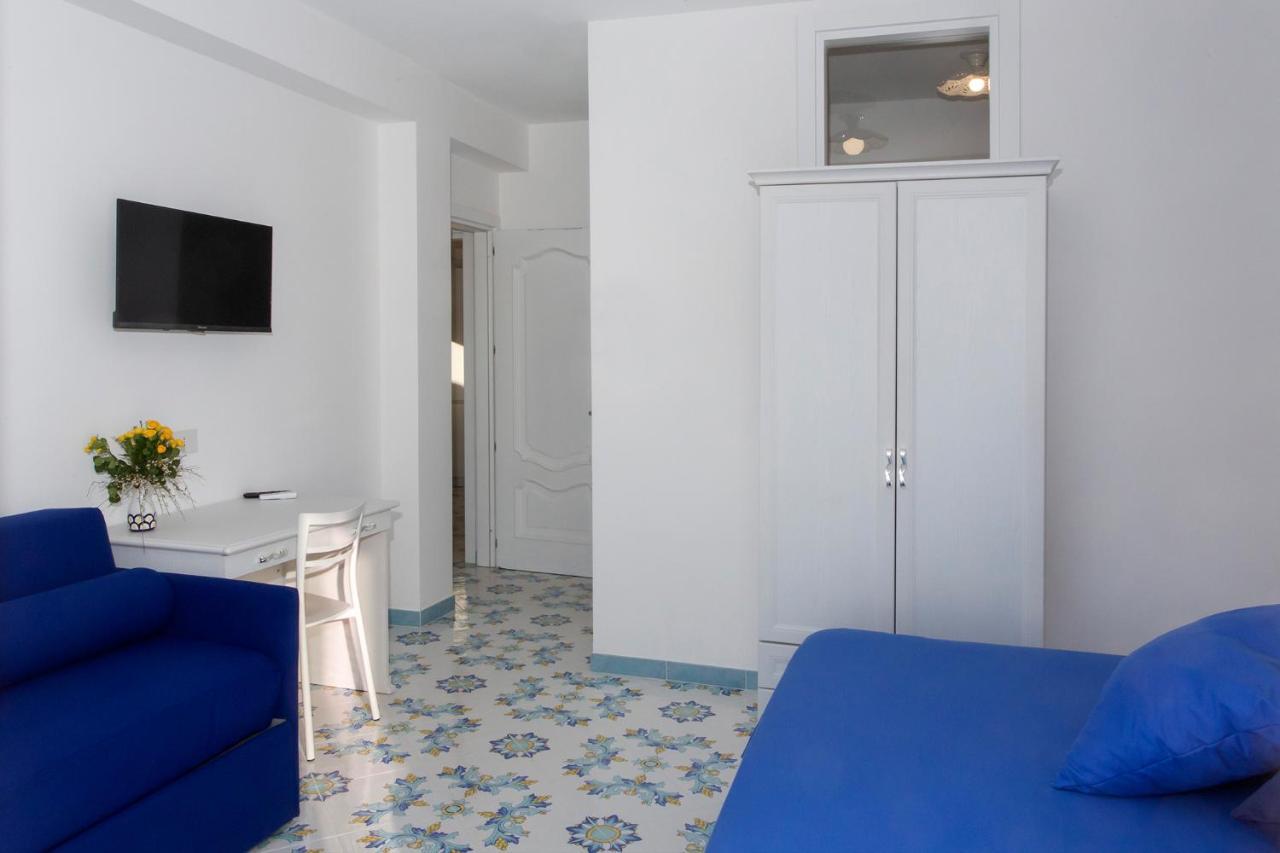 Domus Teresia - Amalfi Coast Apartment Фуроре Екстериор снимка