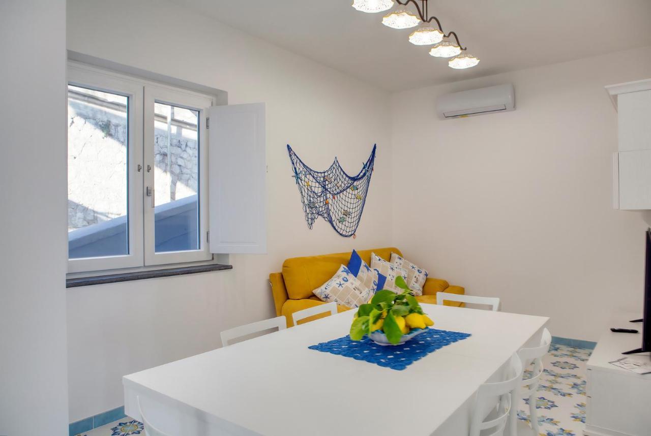 Domus Teresia - Amalfi Coast Apartment Фуроре Екстериор снимка